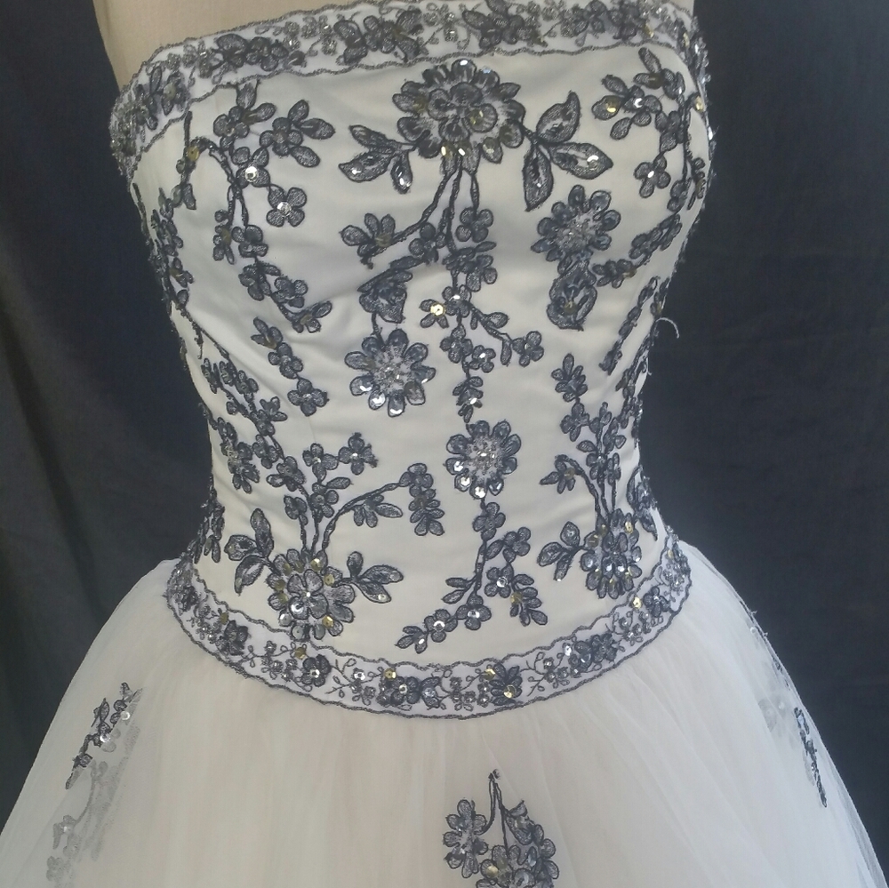 Emme Bridal Gown